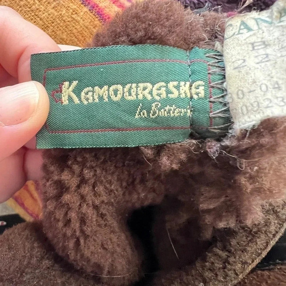 Vintage KAMOURASKA Canada Shearling Booties 9 - Picture 3 of 8